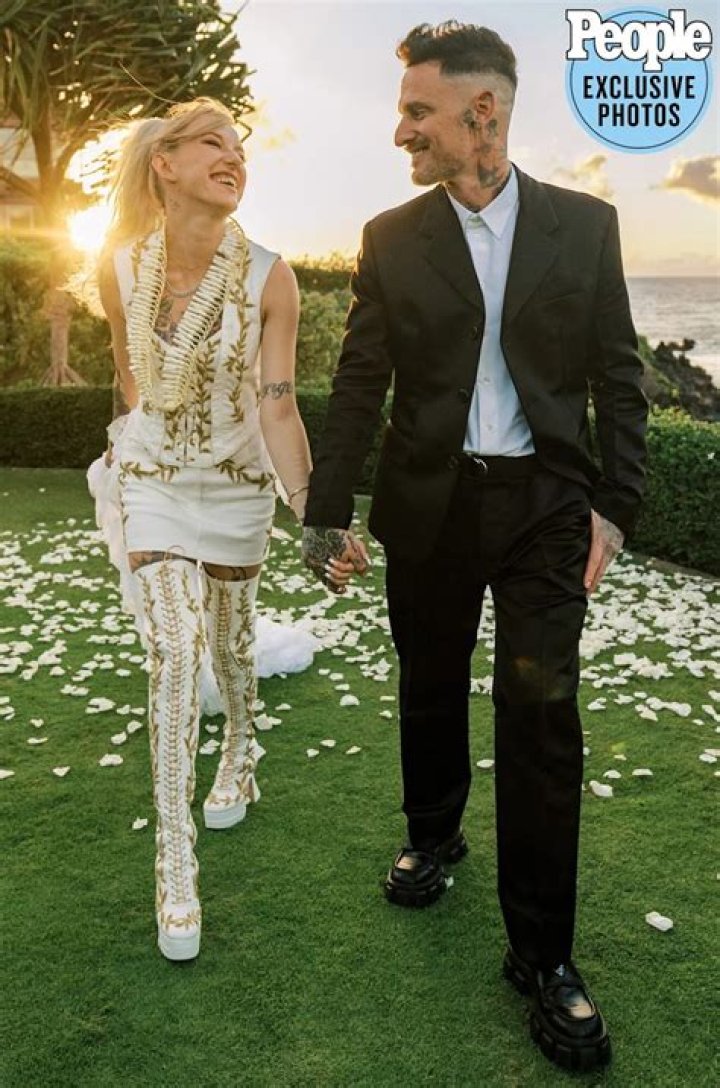 Unveiling The Ages And Stories Behind Michael Voltaggio's Daughters